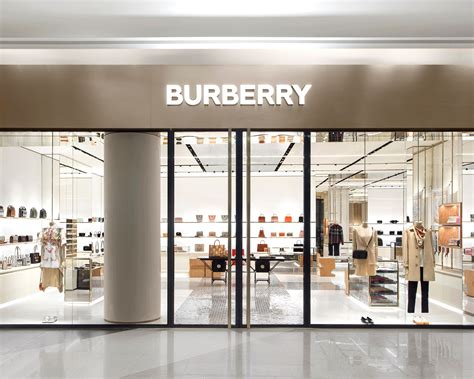 Burberry siam paragon